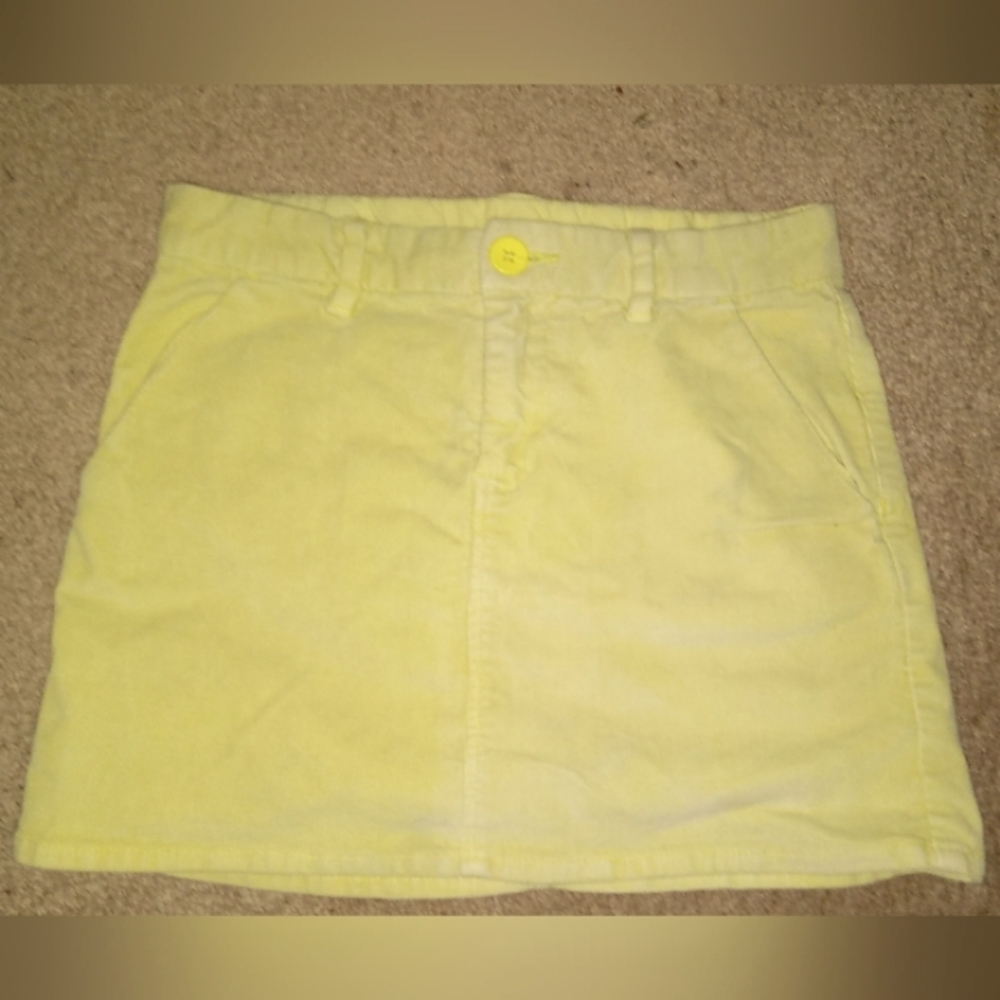 GapKids yellowish green corduroy skirt